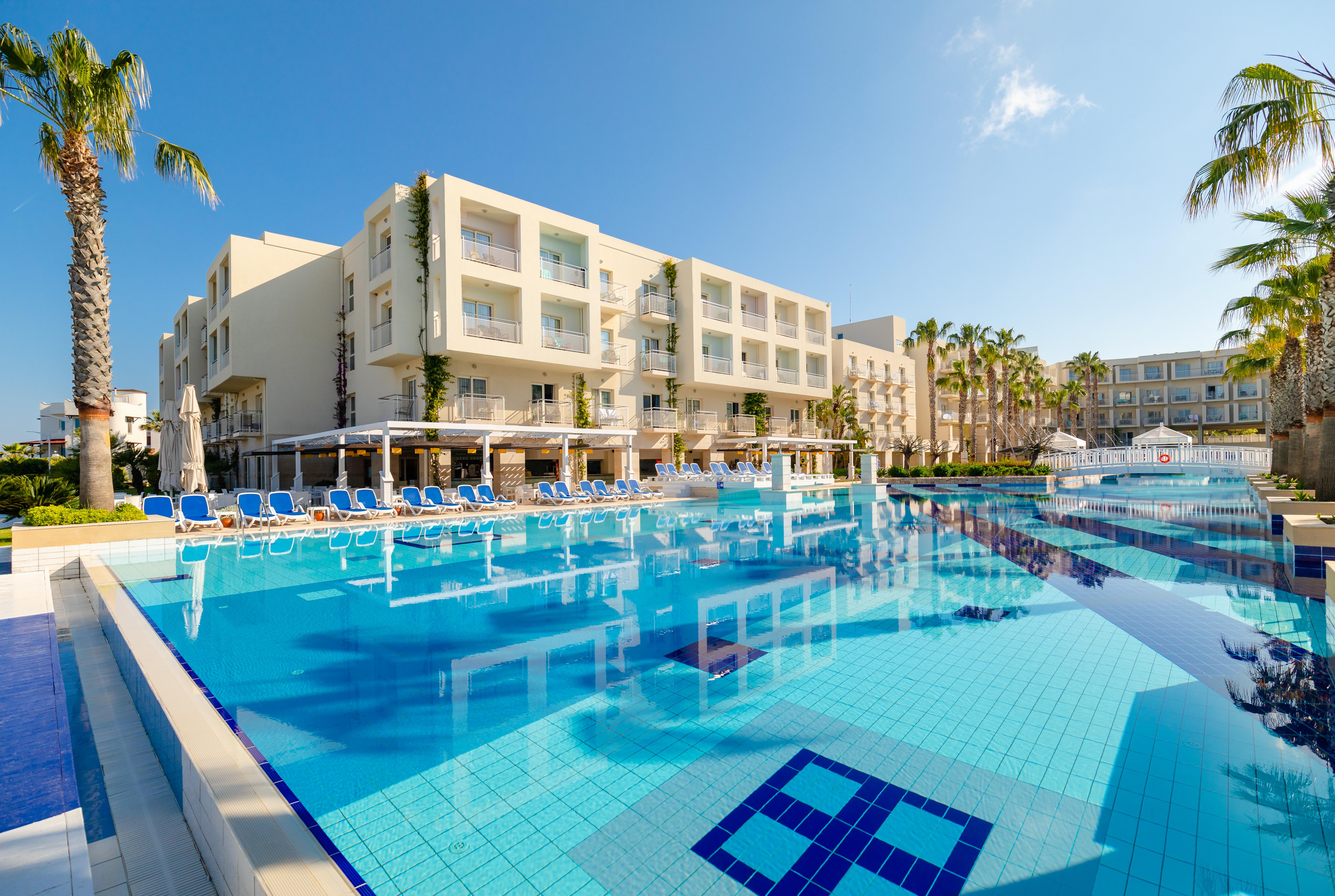 La Blanche Resort & Spa Тургутрейс Екстериор снимка